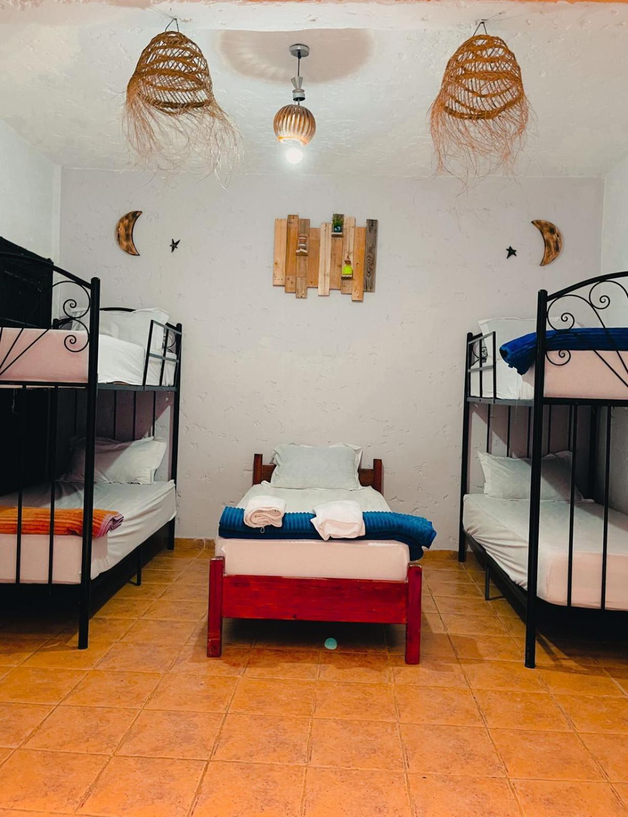 Sunrise Hostel 塔哈佐特 外观 照片