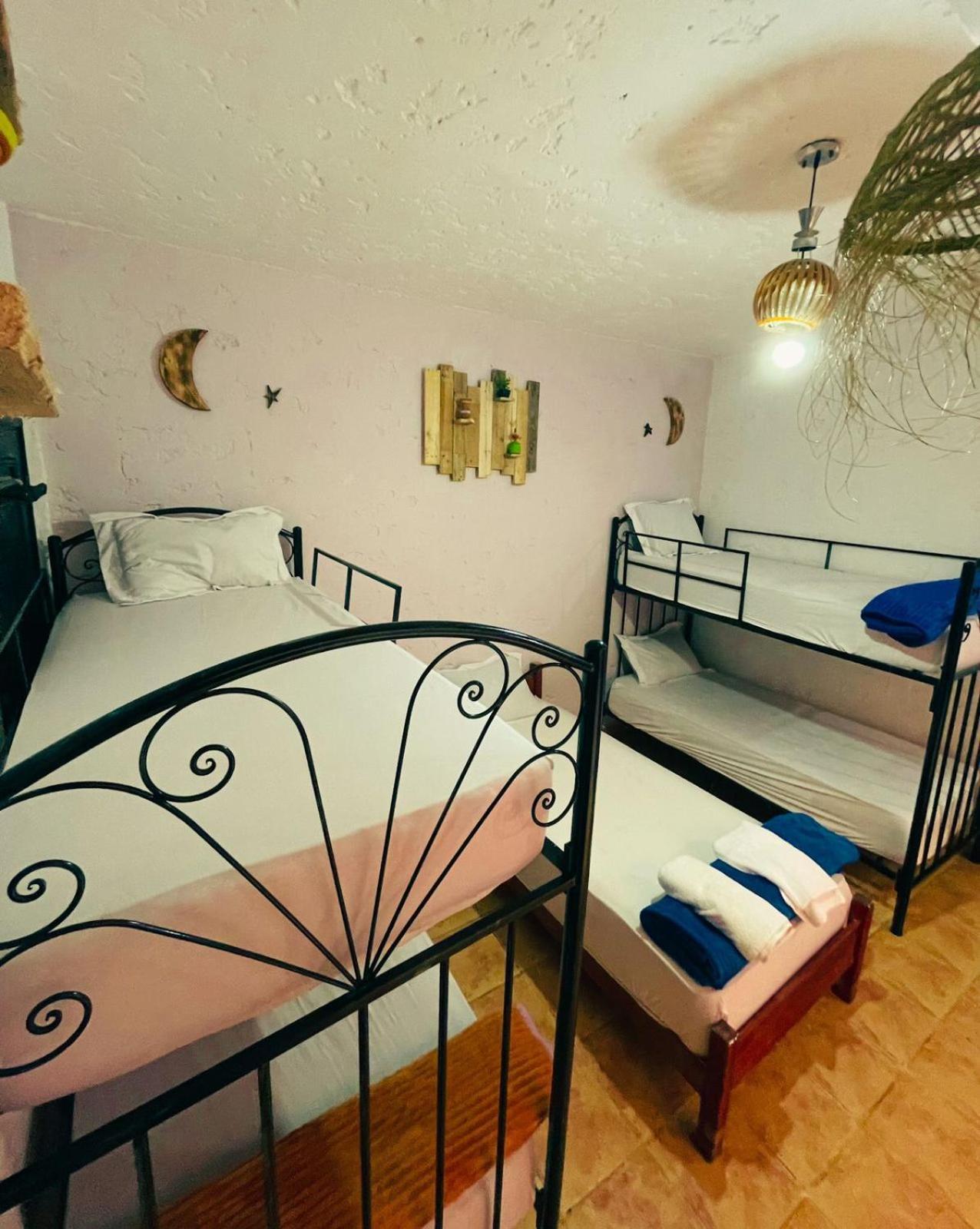 Sunrise Hostel 塔哈佐特 外观 照片